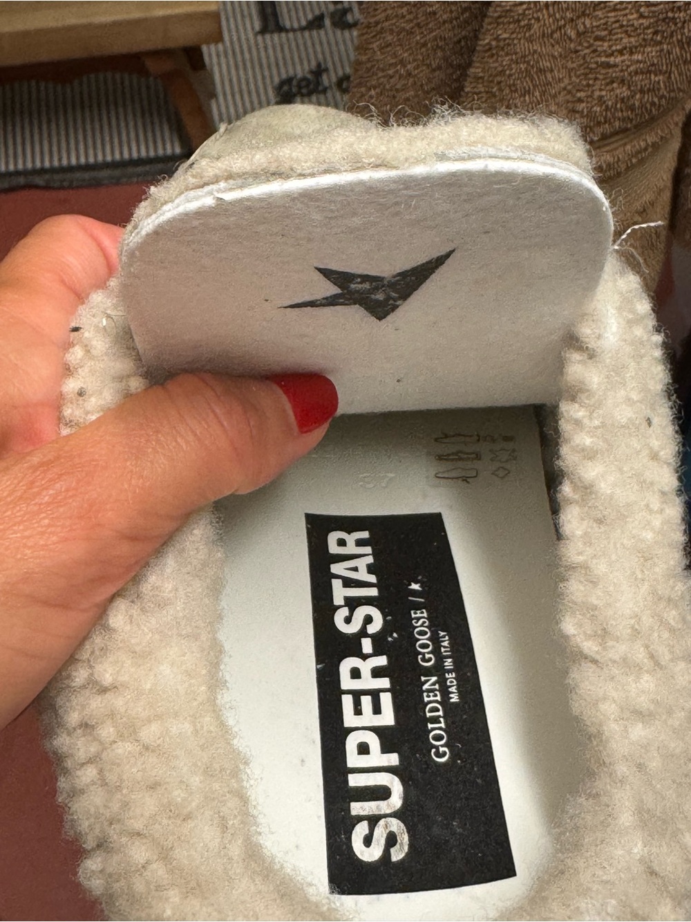 Golden Goose Deluxe Brand Super-Star Shearling Glitter Sneakers Black Size 37 - Picture 8 of 8